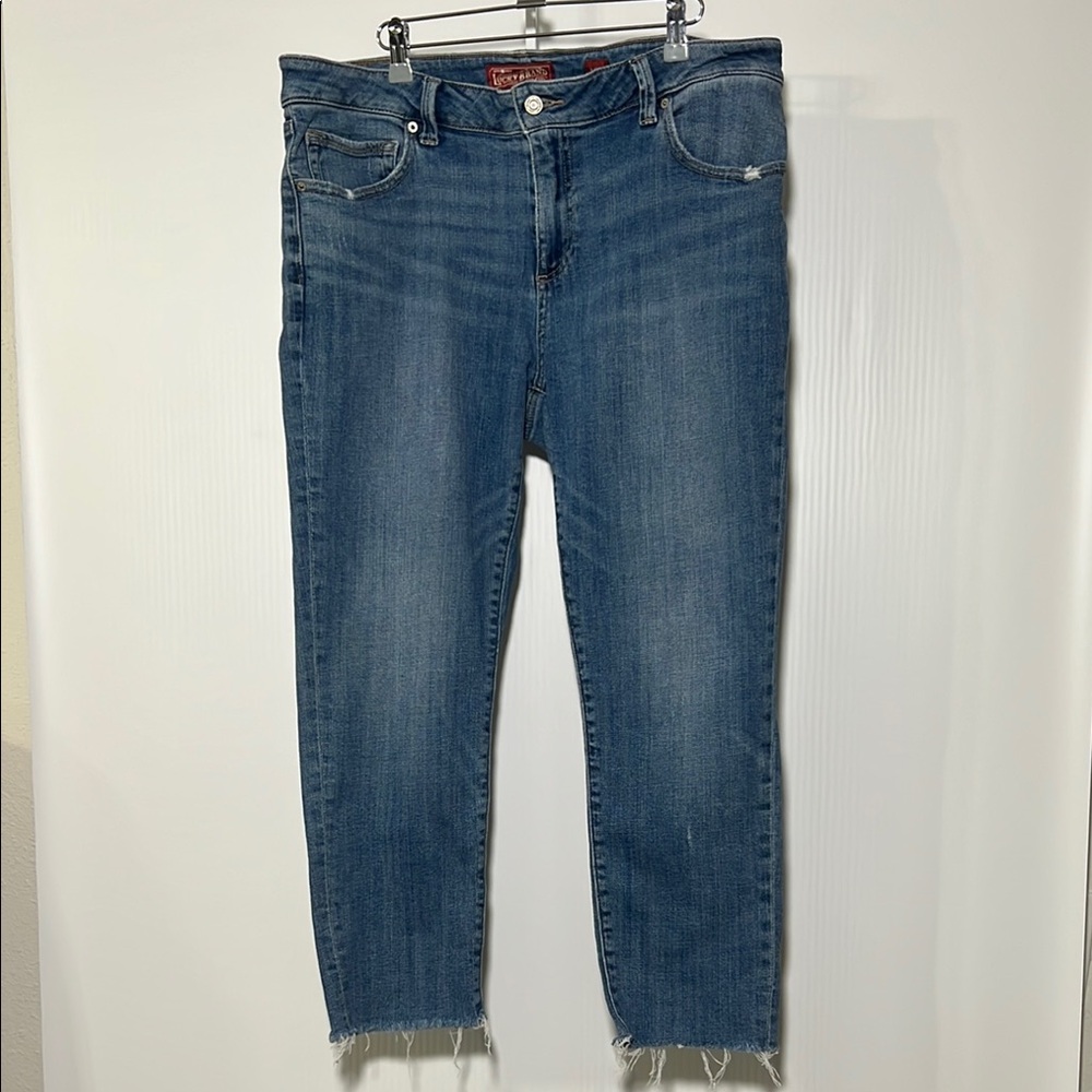 Lucky Brand Mid Wash Blue Ankle Crop Jeans